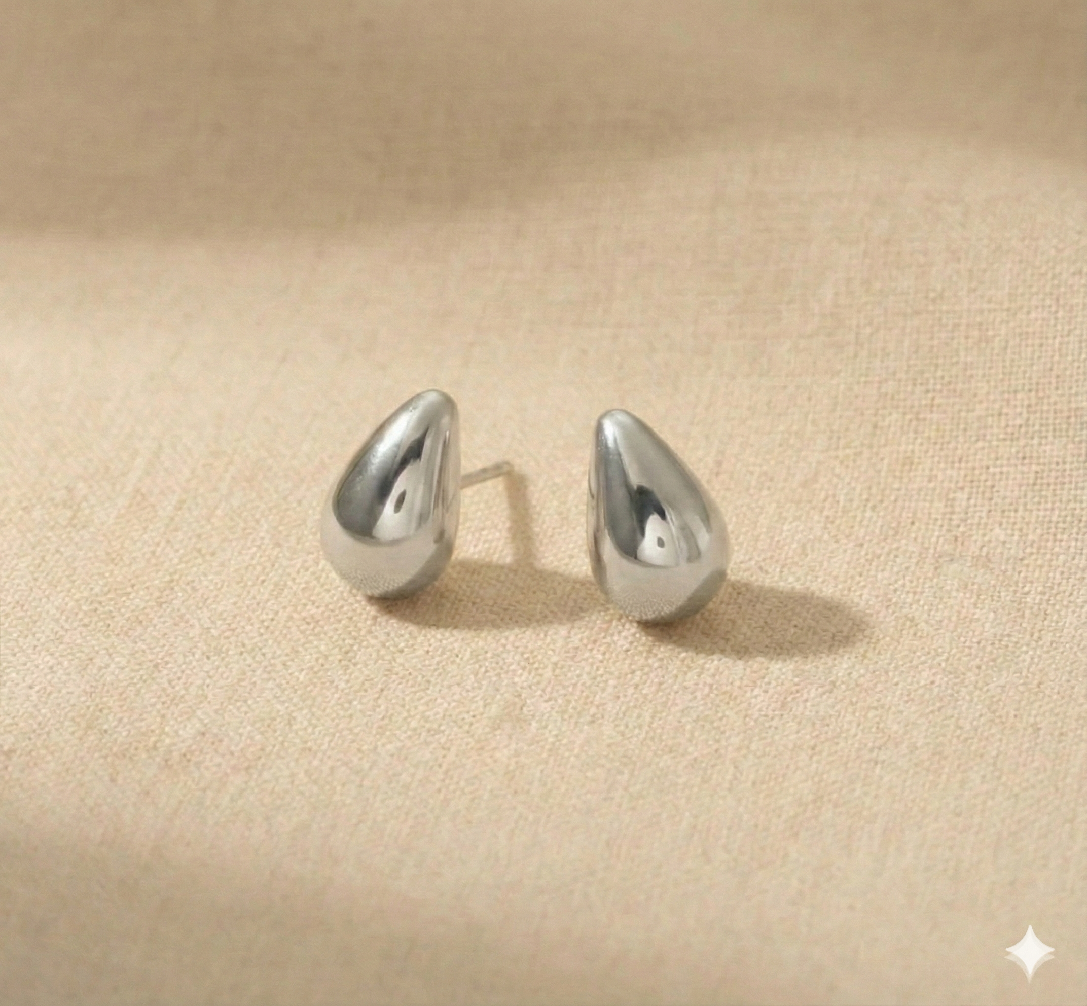 Boucles d'oreilles goutte d'eau – Or 18K ou Argenté