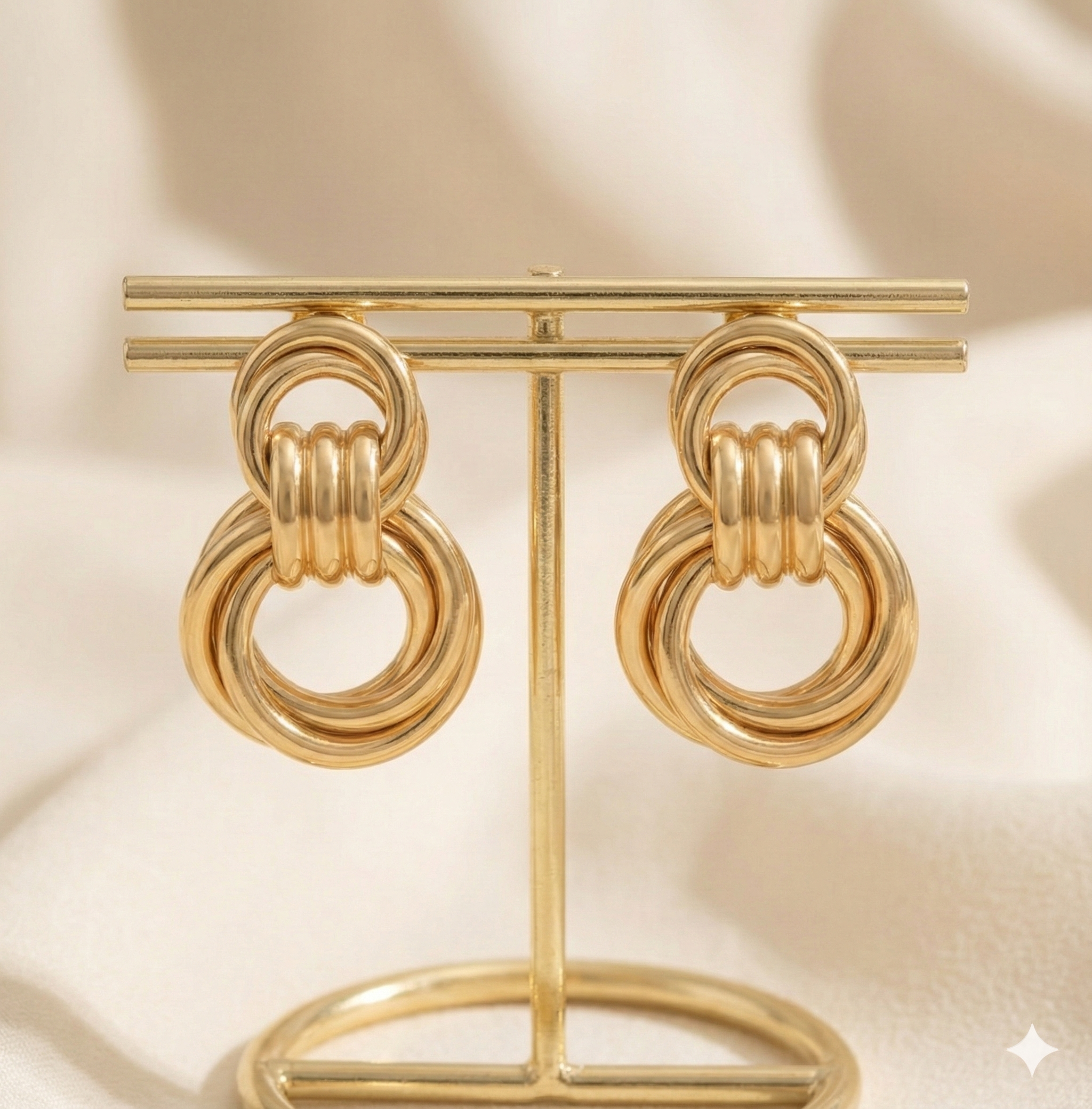 Boucles d'oreilles cercle torsadé plaqué or – Style bohème contemporain