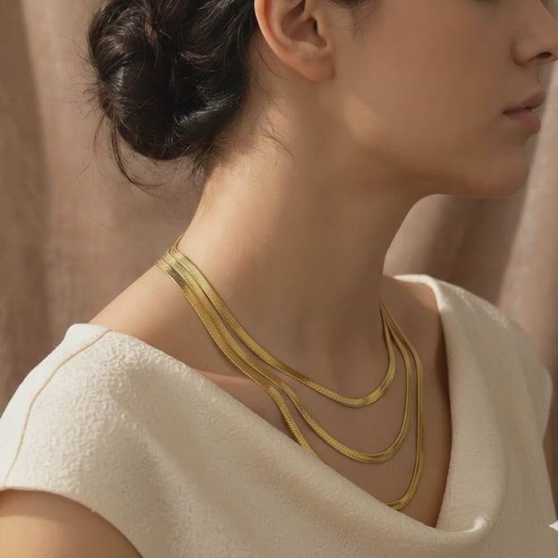 Collier serpent plaqué or femme – Élégance reptilienne ajustable